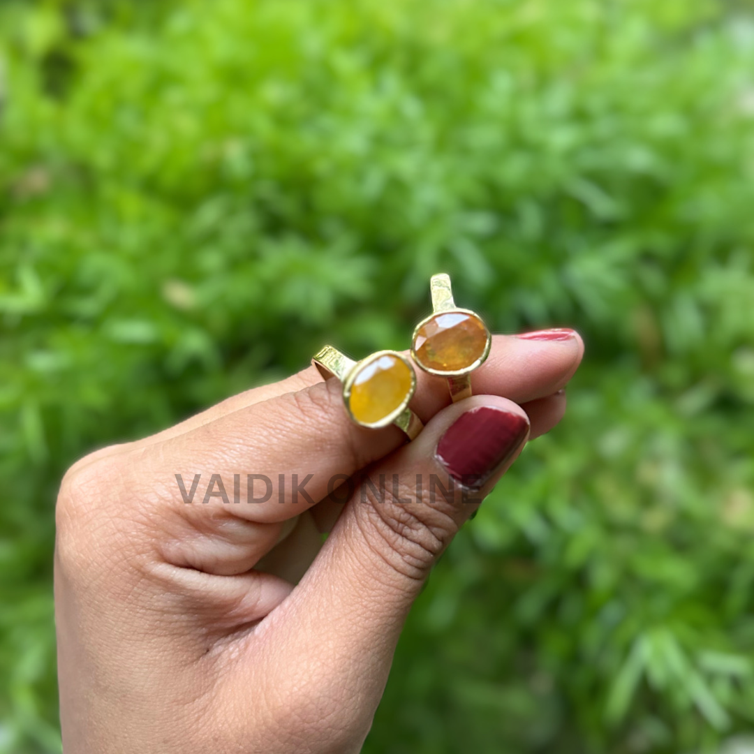 Pukhraj (Yellow sapphire) 5.25- 7.25 Ratti ring in Ashtadhatu- Vaidik Online